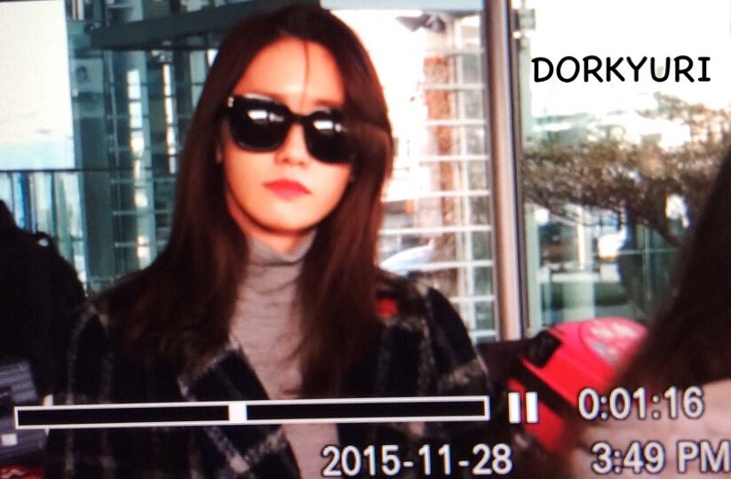 [PIC][28-11-2015]YoonA trở về Hàn Quốc vào chiều nay CU4XD0ZVAAAVo77