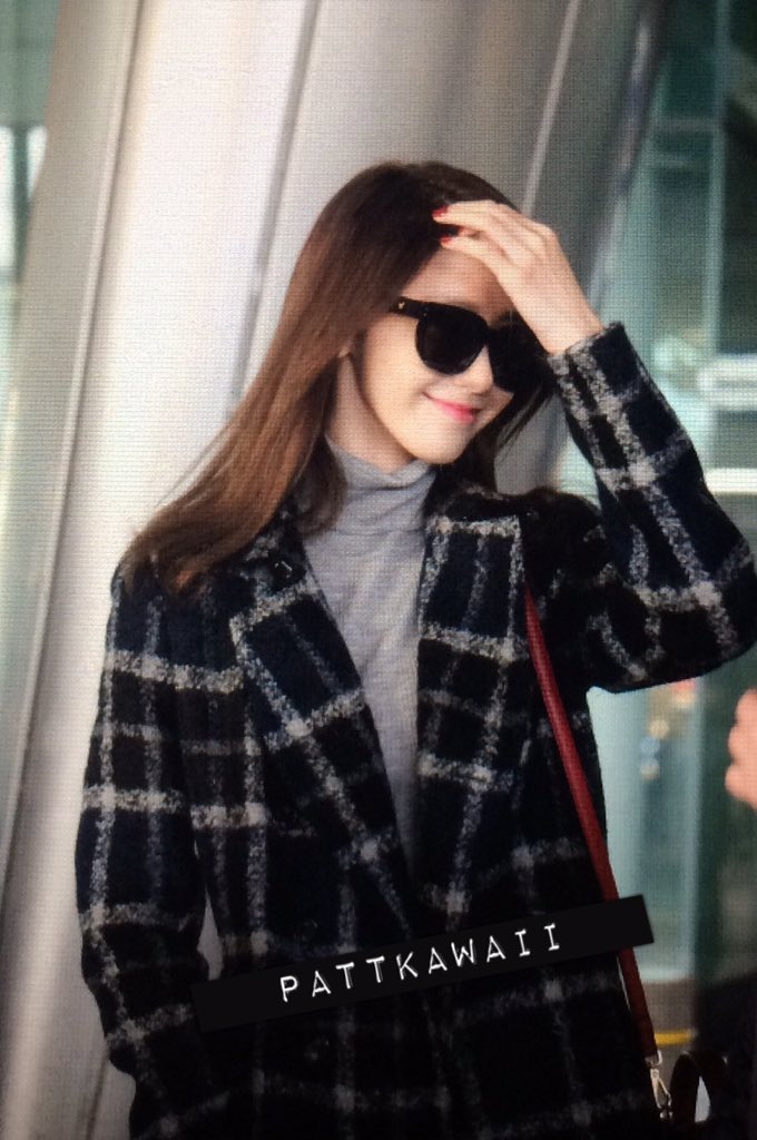 [PIC][28-11-2015]YoonA trở về Hàn Quốc vào chiều nay CU4XbD4VEAAqtpv
