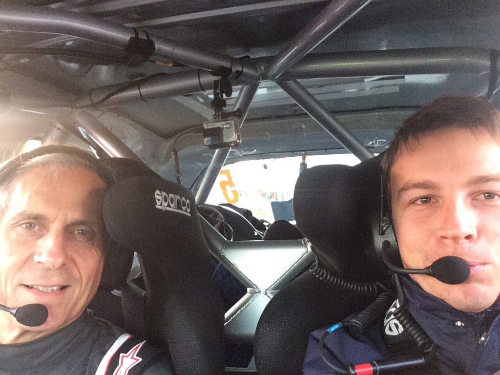 yoannbonato's tweet photo. En route pour la 2ème étape ! #Var #Rallye2 #CHLSportAuto @ffsaorg @2ALPES https://t.co/NcB0OGHcSl