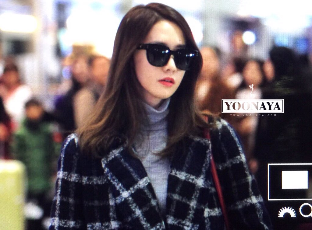 [PIC][28-11-2015]YoonA trở về Hàn Quốc vào chiều nay CU4eg_ZVAAAfLzK