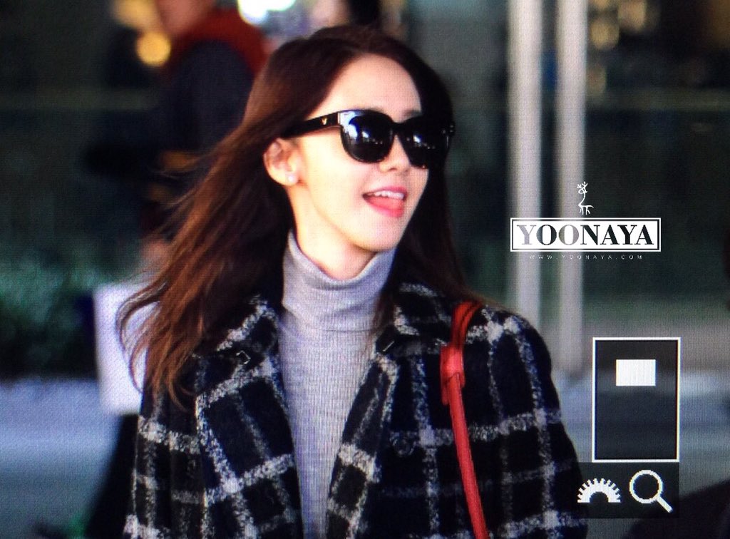 [PIC][28-11-2015]YoonA trở về Hàn Quốc vào chiều nay CU4el44UkAEYHCh