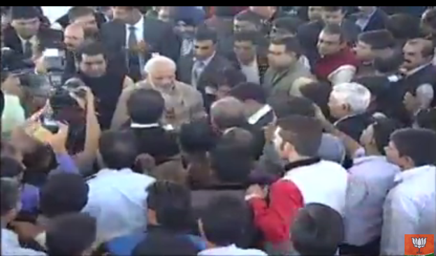 BJPLive's tweet photo. PM Shri @narendramodi with journalists at Deepawali Mangal Milan Samaroh - https://t.co/Hbi4GfXwp8 https://t.co/sQwiKnRdBu