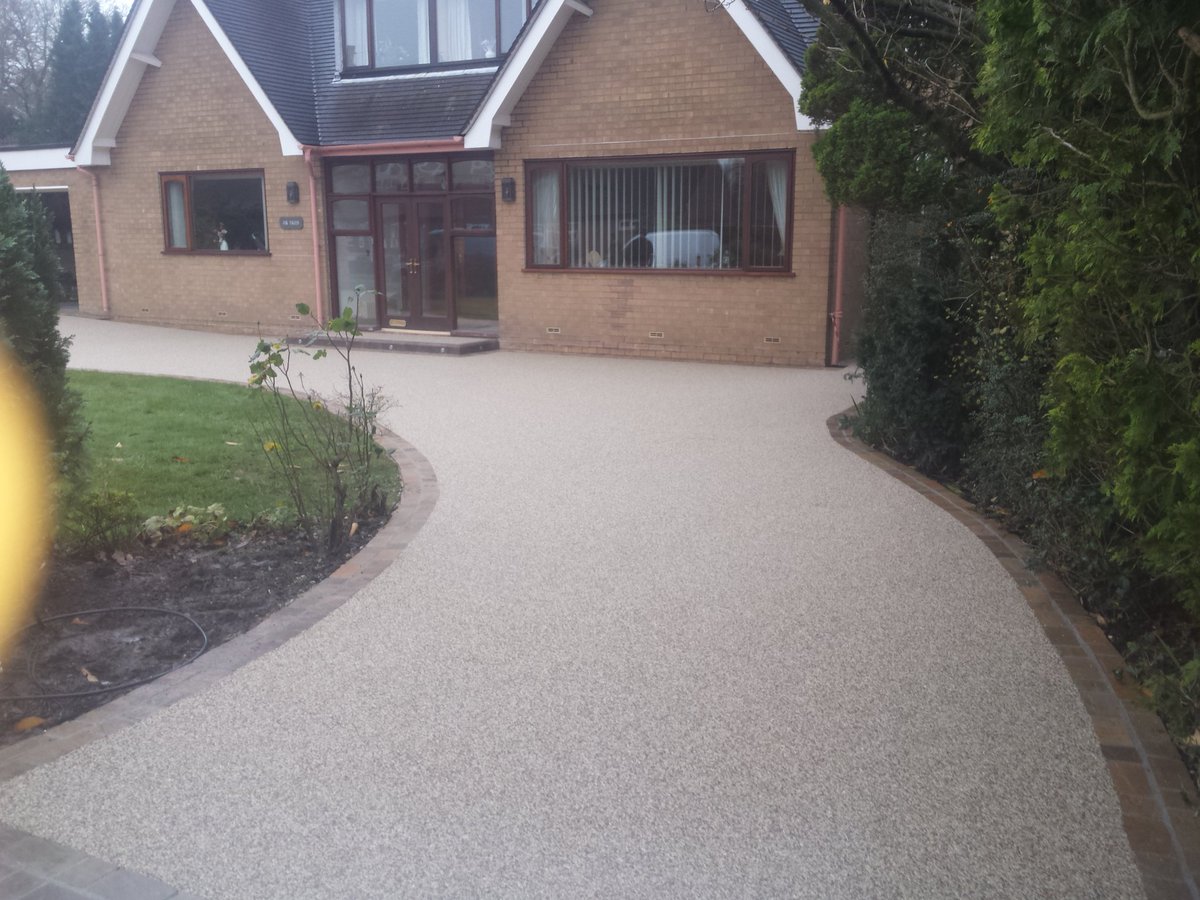 Botanicaresinbound tweet media