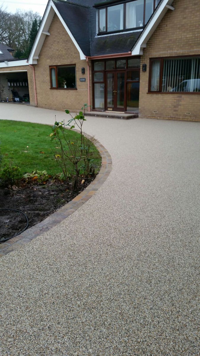 Botanicaresinbound tweet media