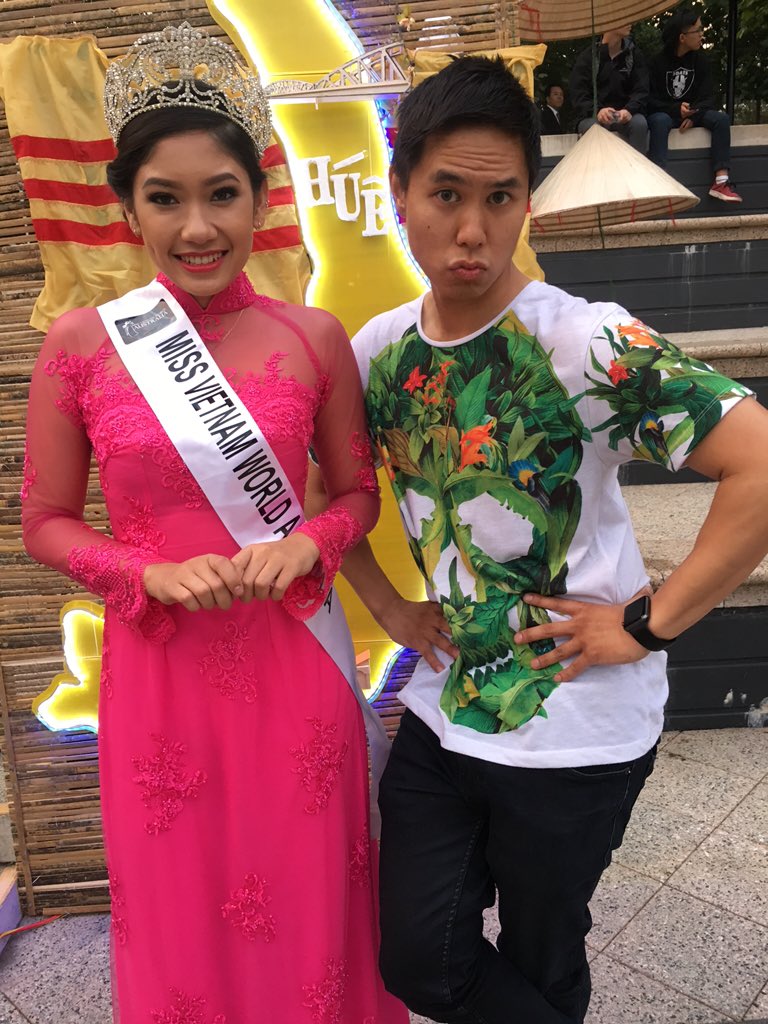 andy_trieu's tweet photo. Productive afternoon - Modelling duties @SBSPopAsia #Supergoodlooking #vietnam40 https://t.co/MQyYT5cdbR