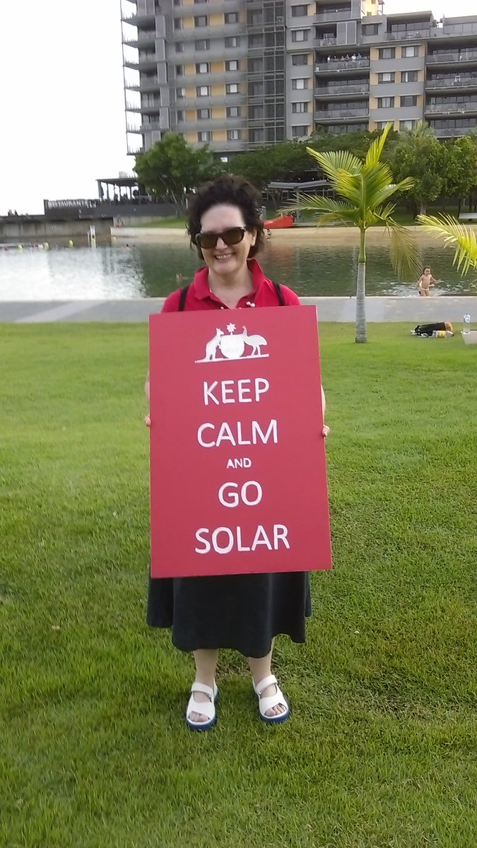 ABousteadECNT's tweet photo. Just one among six hundred. #peoplesclimate #darwinheatwave https://t.co/rBXWD1I0pQ
