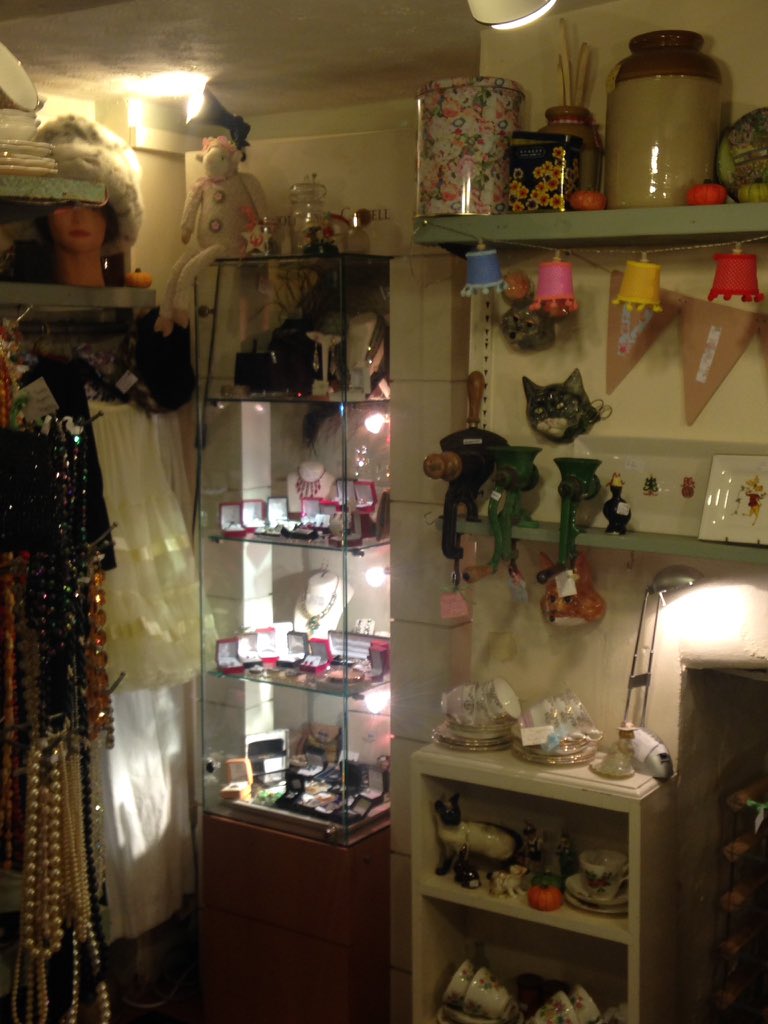 Embedded image permalink