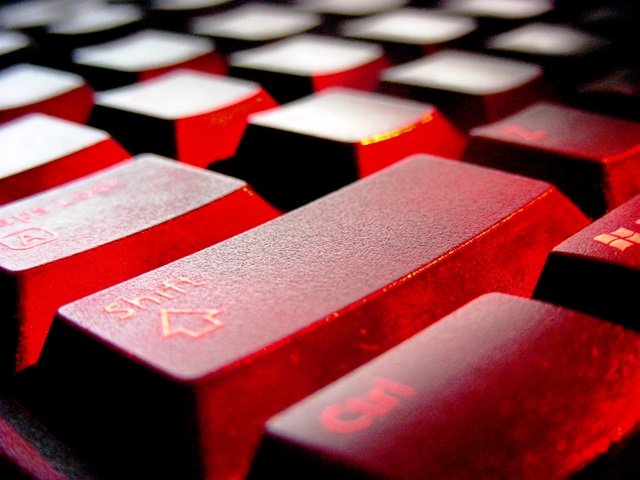 Wi-fi gratuito a @RomaTmn e @RomaTib romainunclick.it/romalowcost/it…