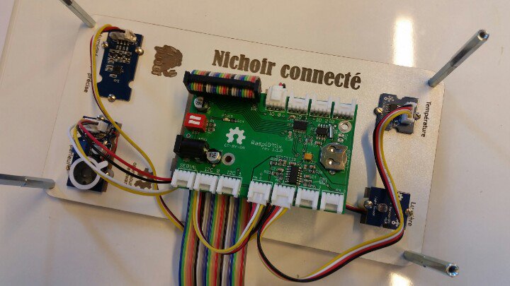 La RaspiO'mix de @hugokernel est en démo toute la journée aux #JM2L @CampuSophiatech sur le stand Pobot