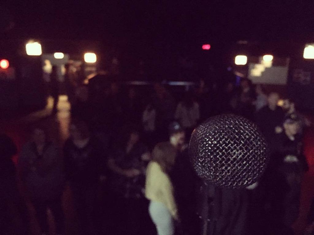 DavidPaigeMusic's tweet photo. #micview from Metro Chicago tonight! Thank you all for such an amazing night! It was great see some old friends and… https://t.co/XvmGpIgXlq