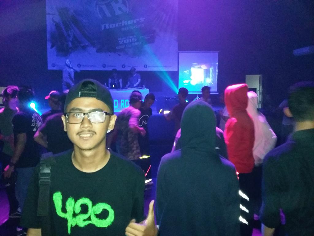 RAVE PARTY PECAHHH!!! <a href="/Indo_Rockers/">Indo Rockers</a> meetup 2015