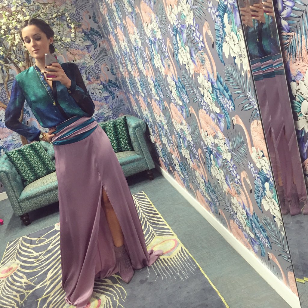Rosanna's tweet photo. #MatthewMirror this week @MWWorld https://t.co/1oEEqPk3ax