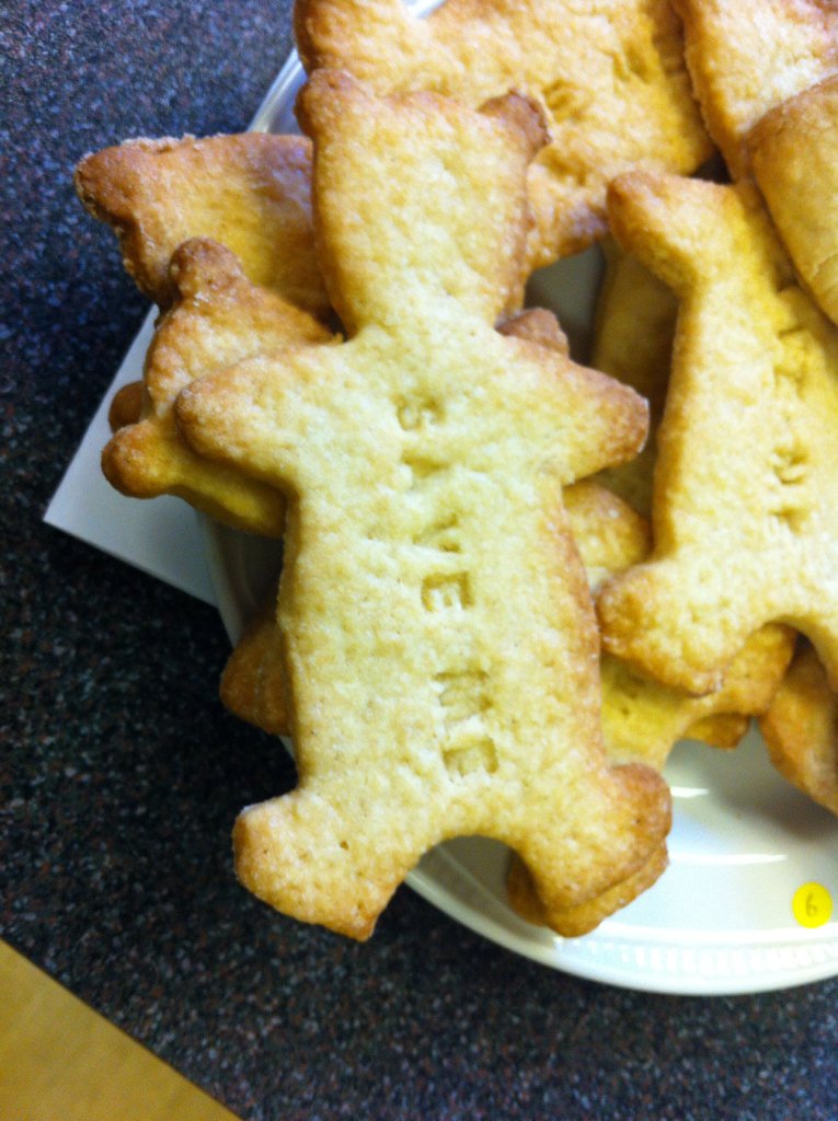 JanetPaske's tweet photo. Rosie's #climatecake #timefortheclimate @ShefClimateNews https://t.co/YodNiYfHnV