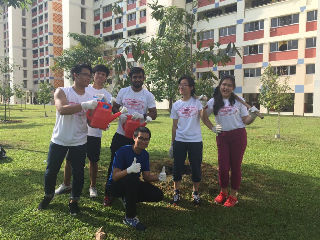 SEGsayonly's tweet photo. Planting trees while having fun? That's right, #TEAMSEG helping out with Mass Tree Planting at bishan park today!!🌲🌳 https://t.co/JeX0eQAPCO