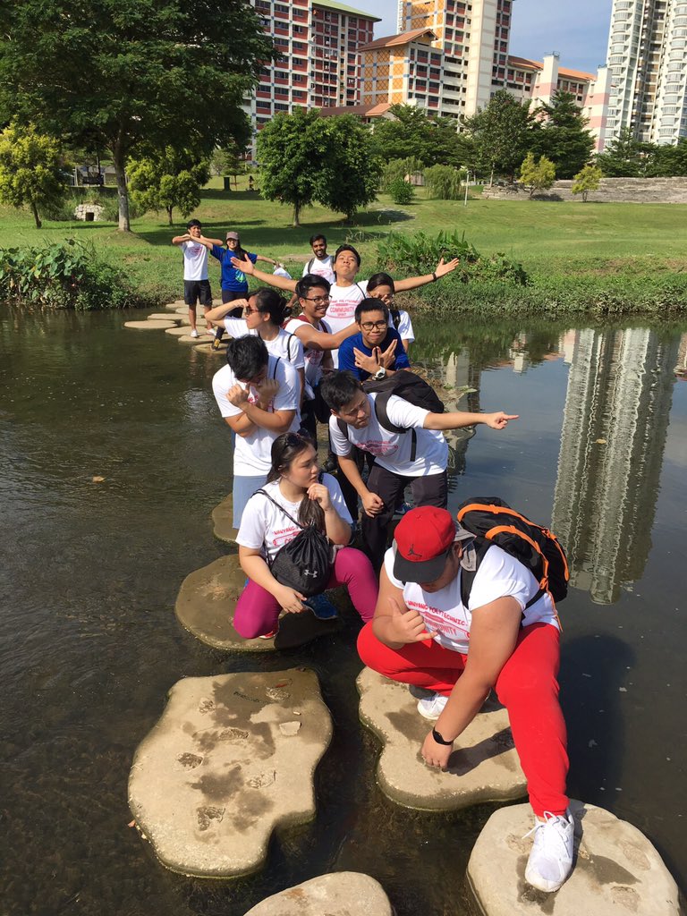 SEGsayonly's tweet photo. Planting trees while having fun? That's right, #TEAMSEG helping out with Mass Tree Planting at bishan park today!!🌲🌳 https://t.co/JeX0eQAPCO