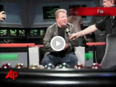 WLSA101's tweet photo. Takei Wants Howard Stern to Mediate Shatner Feud https://t.co/eE8PHrCZM7 #staged https://t.co/ABhFkZJf2o