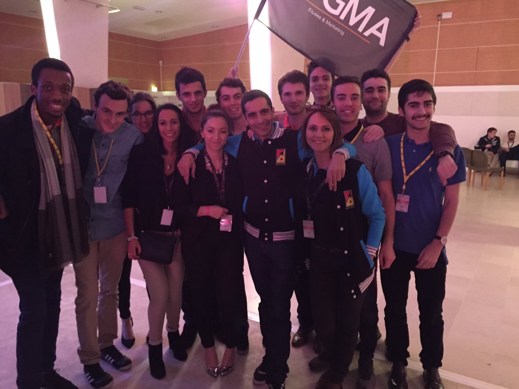 je_segma's tweet photo. @je_segma avec notre partenaire premium @Alten_france !  #CNH15 #JuniorKilleur #Step 3 https://t.co/c1ZmTPQUOm