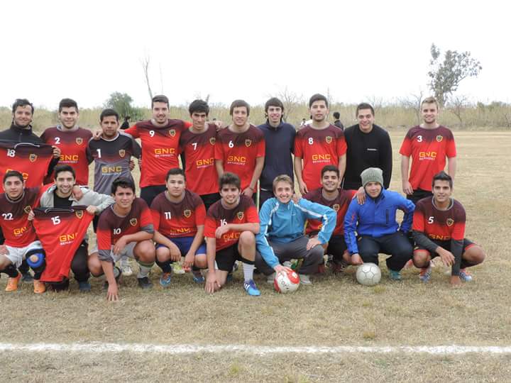 SportiaClub's tweet photo. @SportiaClub esto es un equipo de amigos.. #aguante #corazón #sportia https://t.co/fVqgUDIuHU
