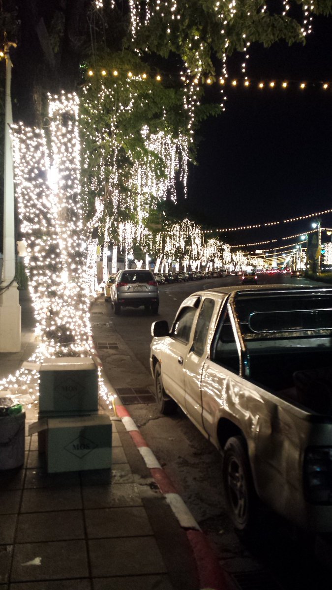 Empaaden's tweet photo. @hagglunderik advent https://t.co/O3O79jlCWp