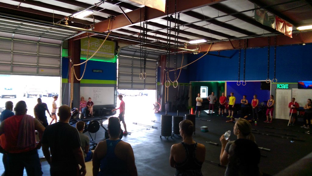jgriff_in's tweet image. #UFvsFSU throwdown #WOD about to kick off @crossfitapopka.
