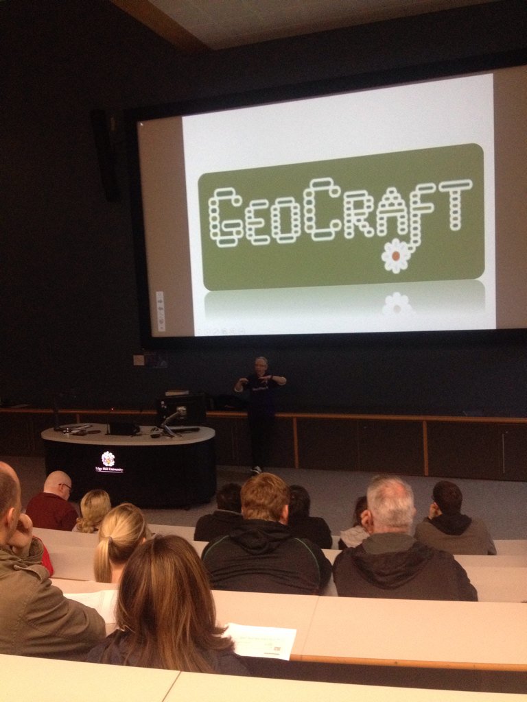 GeoCraftUK's tweet photo. .@Activ8Thinking introducing .@sezzyann72 'a GeoCraft workshop &amp; our upcoming exciting kit news! #EHComputing https://t.co/x2KaFuklkp