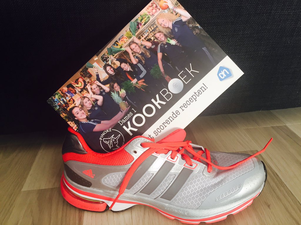 Laatste kookboeken vandaag nog te koop bij JAWA Amstelveen €5 #doen #roadtomarbella @Hockey_Pinoke