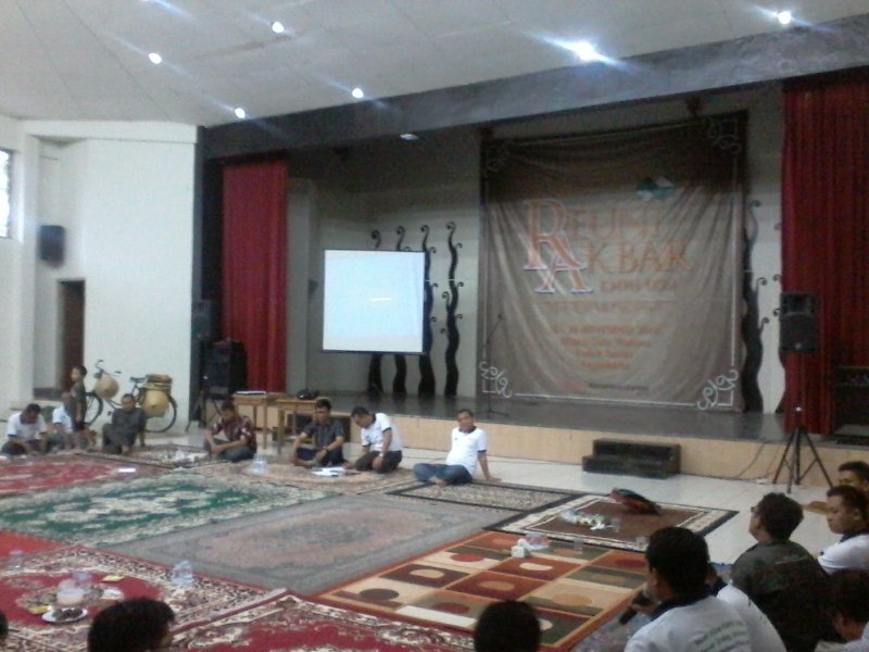 Muslim Law Fair 2015 tweet media