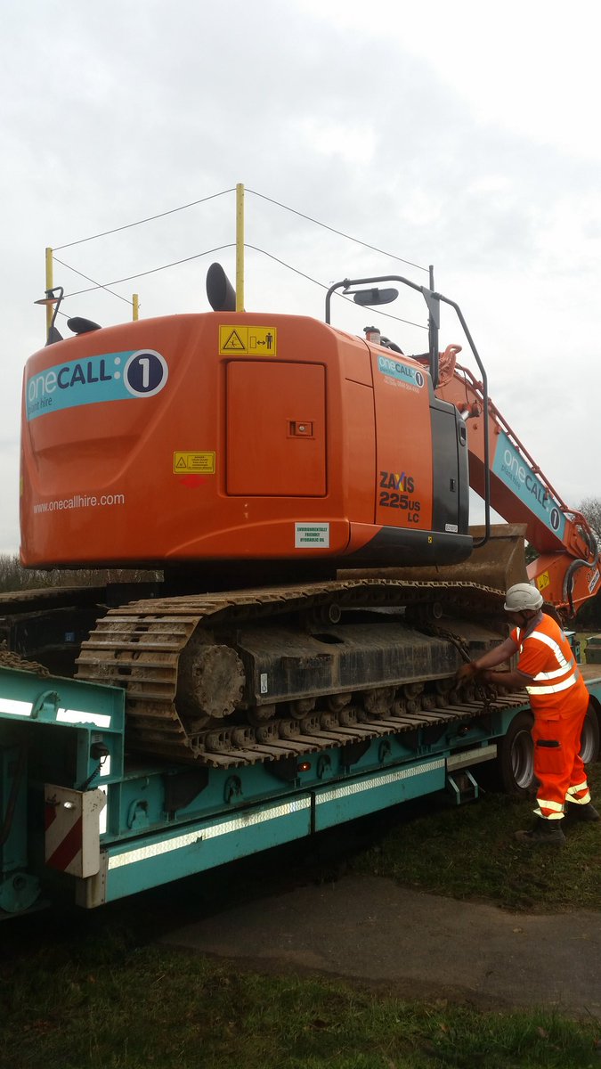 cpgroundworks's tweet photo. Lovely machine from @onecallhire https://t.co/q6sf3R7rdp