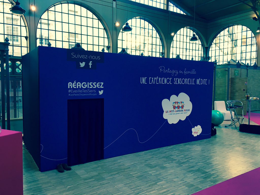 Starbeuque's tweet photo. #efluent4 #Efluentmums4 C'est parti ! #BrandExperience @Creches_LPCR @HOPTOYS_FRANCE https://t.co/eA9qindmHU