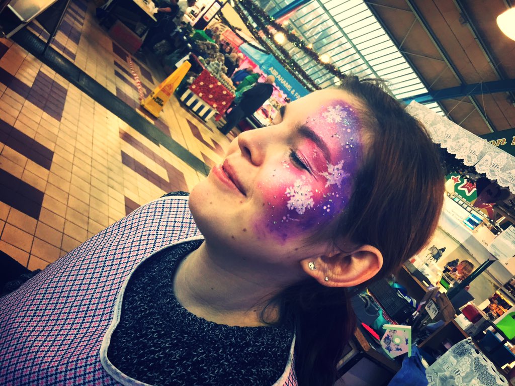 HitsSWalesNews's tweet photo. Festive Fun Day here @swanseamrkt #facepainting #freemincepie #ChristmasDecorating #findrudolf #WINaTurkey π
π» https://t.co/WntCNlLTcQ
