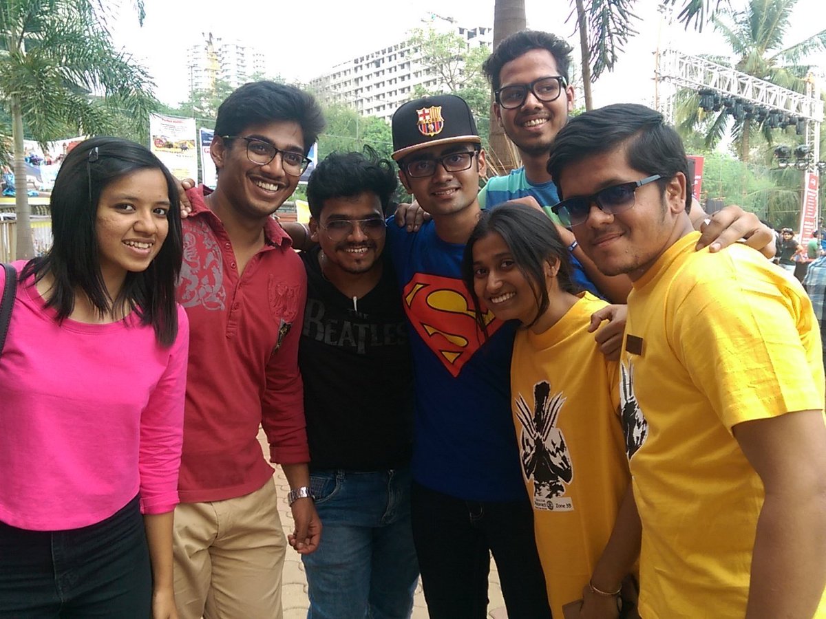 Zone2b's tweet photo. @rotaractmumbai 1a and 3b https://t.co/BreslUNAOH