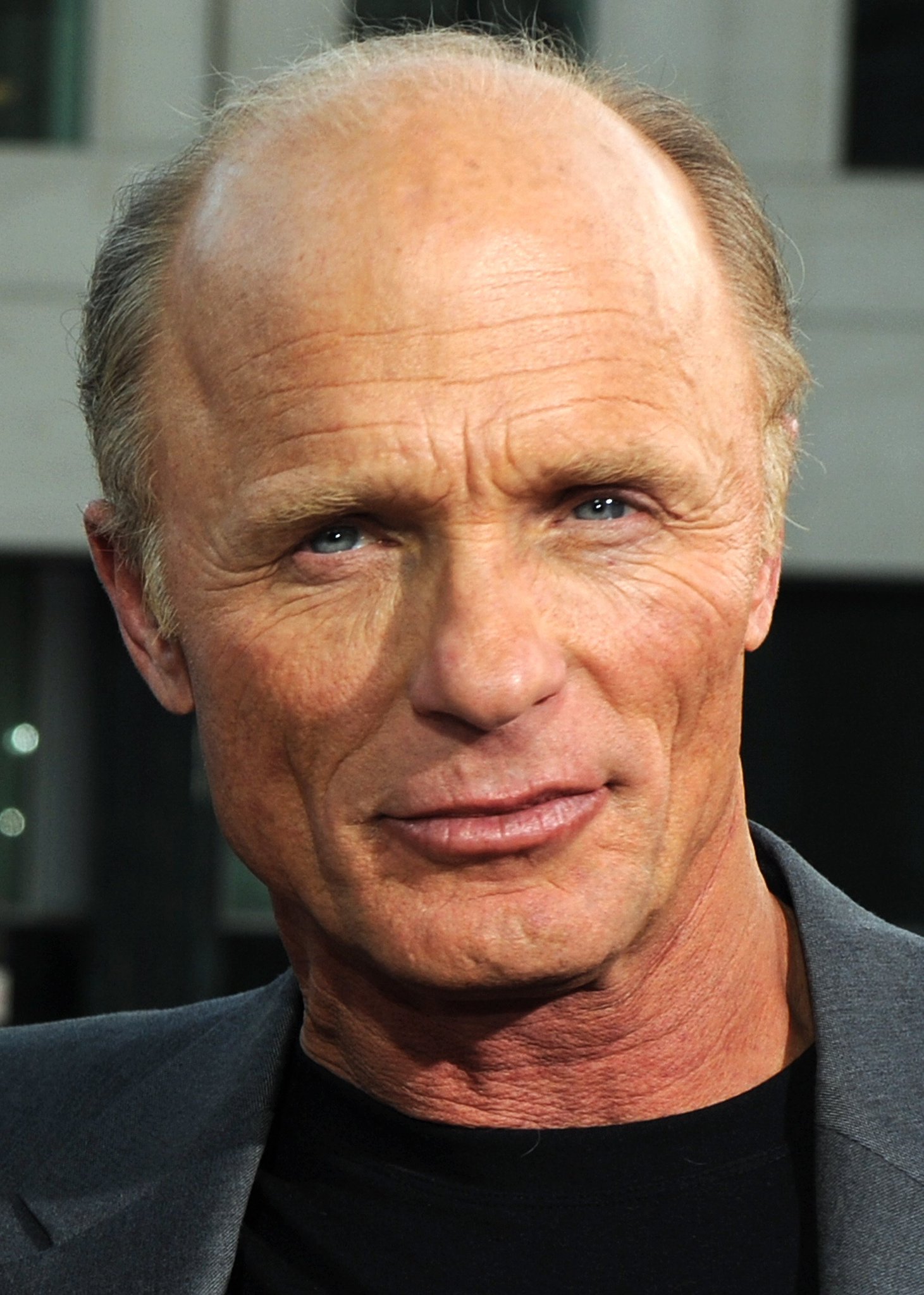 Happy Birthday Ed Harris! Find out the and he likes at 