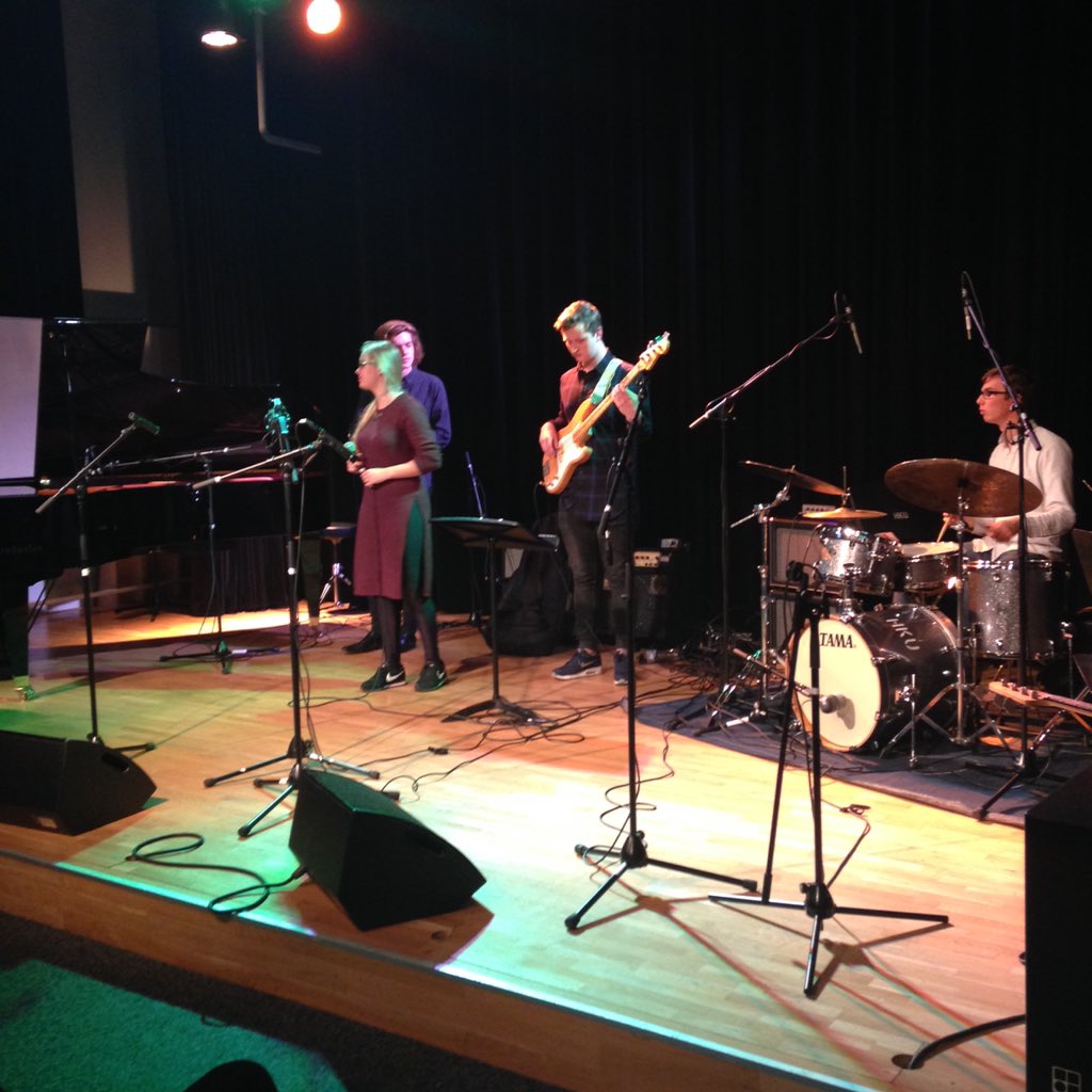 loeswernsen's tweet photo. Jazz&amp;Pop band #gespotophku @HKUtrecht #opendaghku https://t.co/tkNz24XQrX