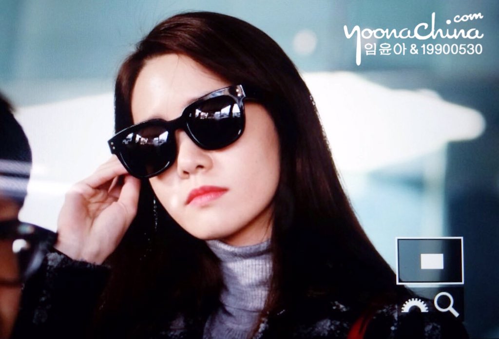 [PIC][28-11-2015]YoonA trở về Hàn Quốc vào chiều nay CU5Rv-DUsAAa3pc