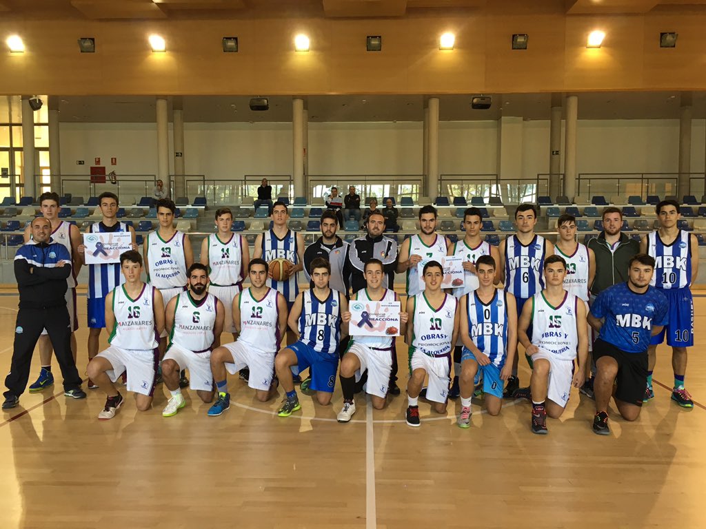 CBAlhaurino's tweet photo. @clubmbk @FAB_Malaga @CBAlhaurino todos contra la violencia de genero  #reacciona https://t.co/TIDqjVh8fp