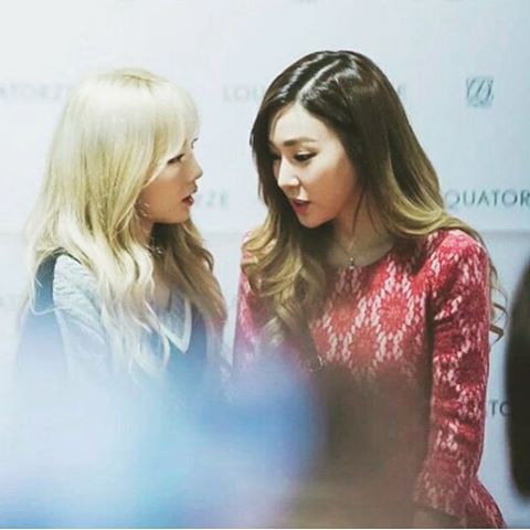cnpcake's tweet photo. @HTTPDVMB cium aja cium c: https://t.co/QDNXj89LNf