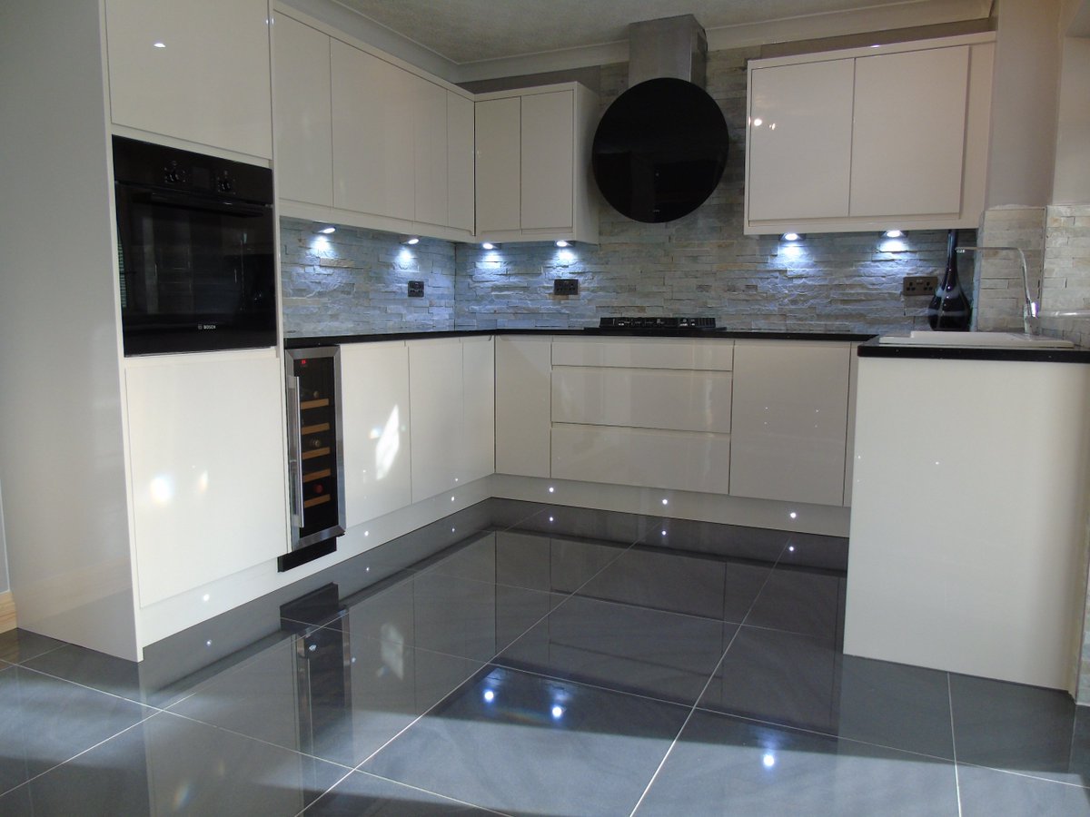 KTFKitchens's tweet photo. Yet again, we have been able to do it again with another fantastic kitchen design. 
#KTF #ktfkitchens https://t.co/QDIvdhnZ0A