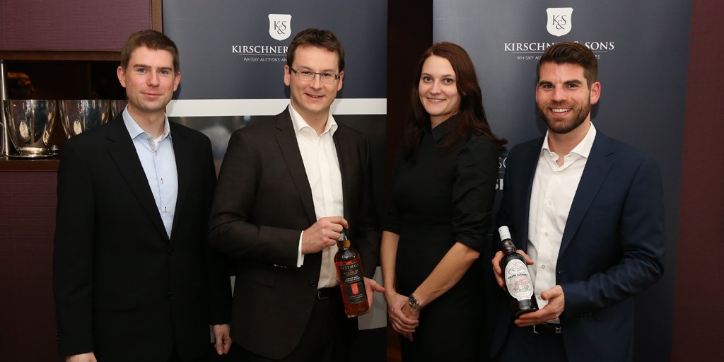 kirschnersons's tweet photo. Erfolgreiche Eröffnung von Kirschner &amp; Sons auf der #InterWhisky in Frankfurt - mit drei ganz besonderen Whiskys. https://t.co/O9s1wRjlPX