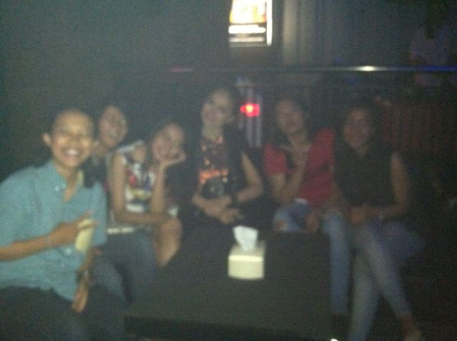 We were having fun with our favorite <a href="/DJ_Yasmin/">Fahria Yasmin Baladraf</a> last night! Yaayyy:3