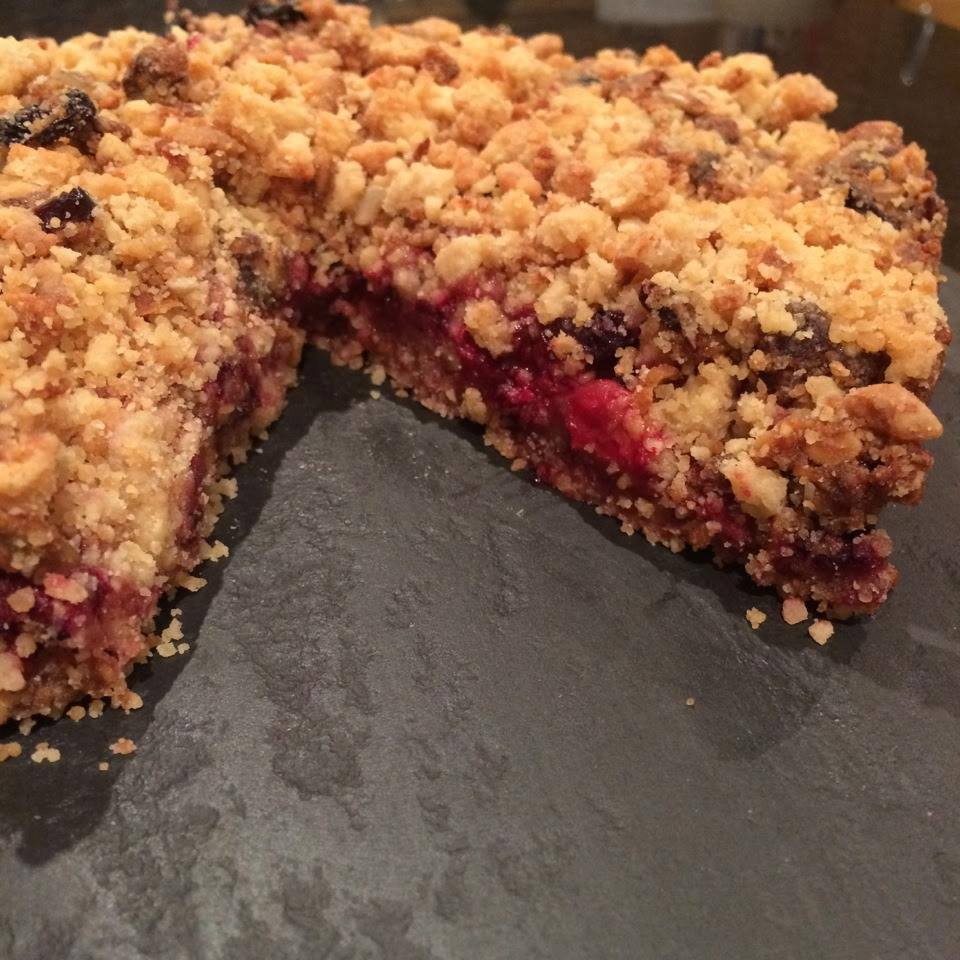 ThanksForFranks's tweet photo. Sunday nights are for fruit crumble: https://t.co/1SiTJzGNaF https://t.co/iUosxxgNGw