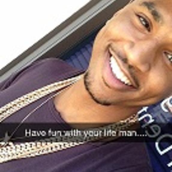 Happy birthday to King of RNB
the only BEST ARTIST i could think of.
Love him Trey Songz Tremaine Aldon Neverson 