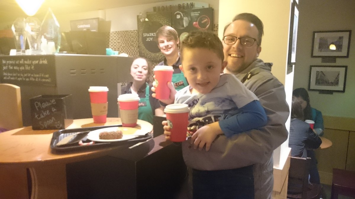 MattSD123's tweet photo. Some #RedCupCheer for @Newlifecharity in @Sbuxstafford https://t.co/EszayuHaNw