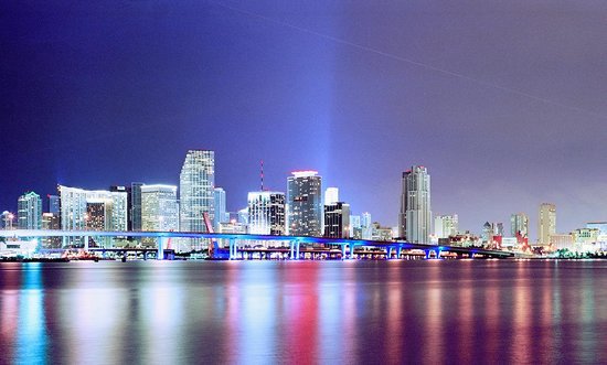 BuyWithBread's tweet photo. Enjoy life in #Miami with life changing #MasterCardPricelessMoments! https://t.co/3xkuzui7eO https://t.co/smI8rjQov0
