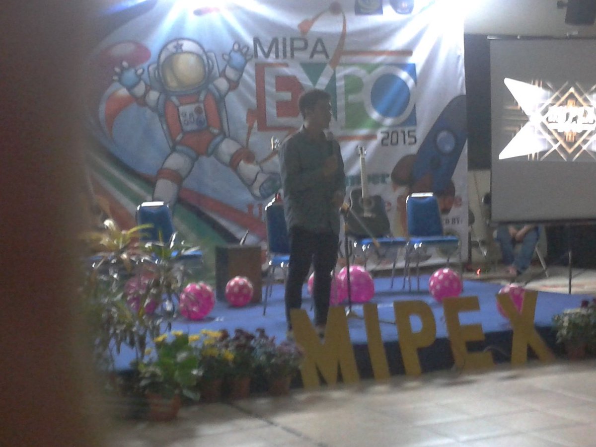 MIPAEXPOUB's tweet photo. Sambutan dari presiden BEM FMIPA UB https://t.co/h87U27fkyH