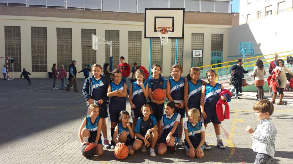 StaAnaBasketSev's tweet photo. ¡¡Partidazo de nuestras Benjamin FEM de @RoseComposer que ganan 50-22 su partido contra @Cole_Portaceli !!! https://t.co/qZMHECLU0M