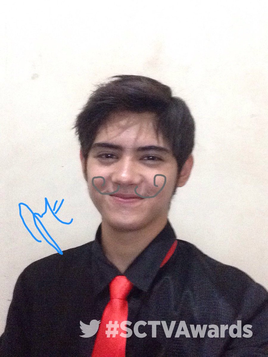 Momen backstage #SCTVAwards bersama <a href="/alysyarief/">Aliando Syarief.</a>