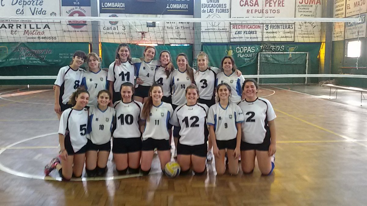 deporteflorense's tweet photo. #DeportesAlInstante #GranPrix #VoleyFemenino. Final del 1er Set, #LFVA 25 Vs #LFVB 23 https://t.co/Y8zSOAjdDO