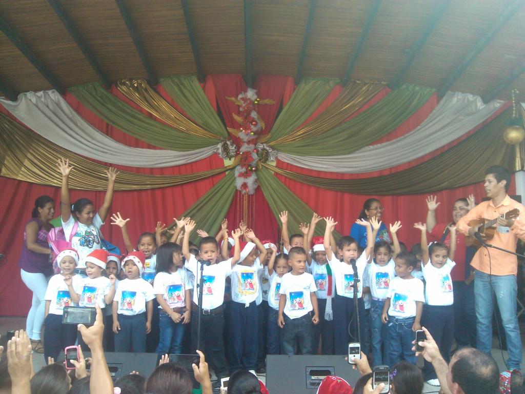 SistemStBarbara's tweet photo. Así recibimos la navidad PSB OSIJSB PAL @elsistema @SistMon @SistemBoqueron @SistPun https://t.co/mAIXVutkaF