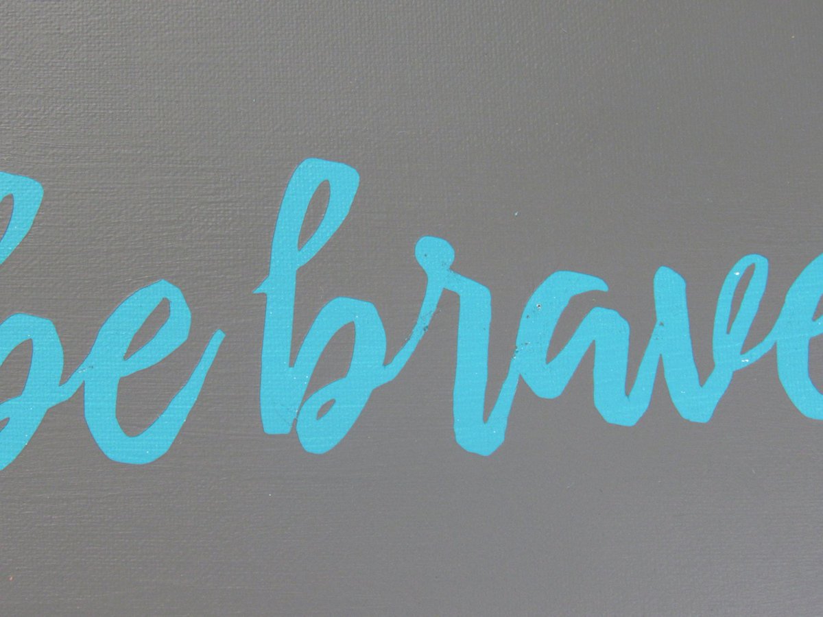 robincarlson03's tweet photo. Be Brave, Wall Decor, Wall Sign, Shelf Sign, Blue and Grey Sign, Survivor … https://t.co/ghznW96vCD #Etsy #ShelfSign https://t.co/SCFexoTgUG