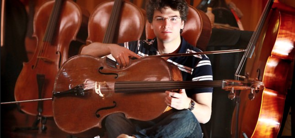 Special Guest bei der ANDREAS KERN SHOW am 29.11.: Cellist Gabriel Schwabe. Tickets: bit.ly/1kKhcIN #piano